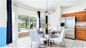 House, Multiple Beds, Pool Access, Pool View (2609DS WH) | Dining