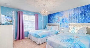 5 bedrooms, individually decorated, individually furnished, bed sheets