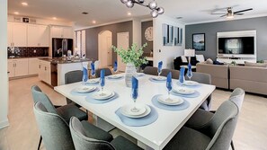 하우스, 침대(여러 개), 수영장 이용 (4258PD SL) | 다이닝