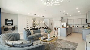 Living area - Luxury 28 Guest Home w Games, Cinema and More! (Davenport)