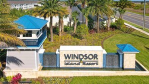 Exterior - Fancy Game Theater 10br Villa W/pool/spa Disney (Davenport)