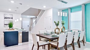 Dining - Windsor Island Luxury Villa 2207 (Davenport)