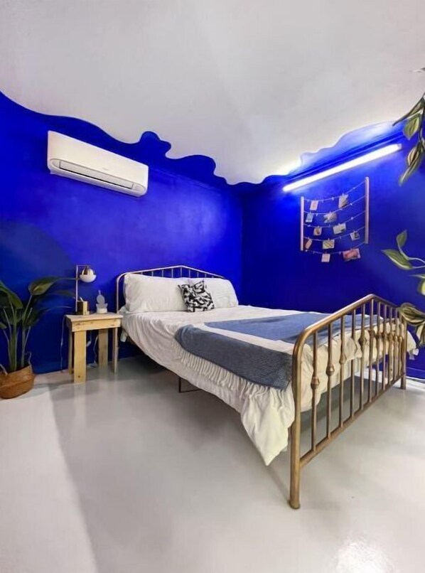 1 bedroom, desk, iron/ironing board, free WiFi