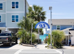 Property grounds - Entire Beach Home for Family Fun and R&R (Panama City Beach)