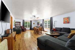 Smart TV, video games, video library, stereo