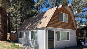 Front of property - Cub Paws  (Big Bear City)