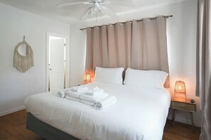 1 chambre, fer et planche à repasser, Wi-Fi, draps fournis