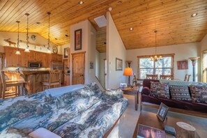 Basic-Ferienhütte | Wohnbereich