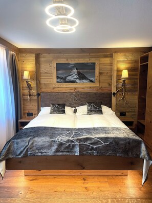 Studio | Wi-Fi gratis dan seprai linen