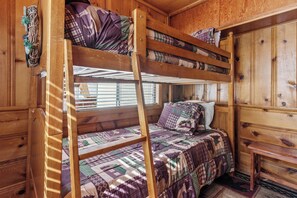 Perusmökki | 3 makuuhuonetta, ilmainen Wi-Fi