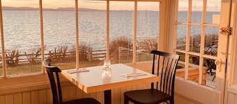 Magnificent sea views and sunsets!