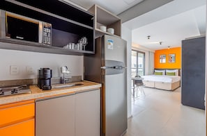 Luxury-Studio | Individuell dekoriert, Schreibtisch, kostenloses WLAN, Bettwäsche
