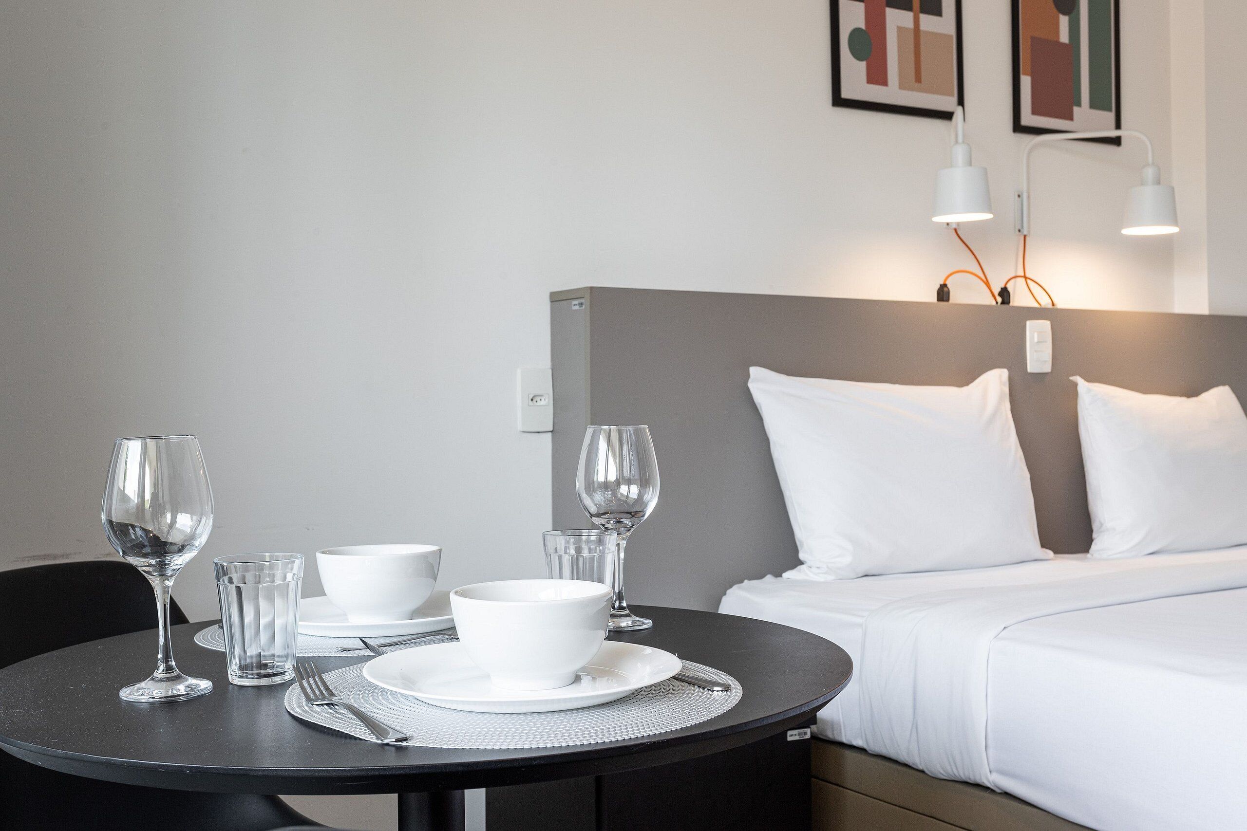 Panoramic Studio | Individually decorated, free WiFi, bed sheets