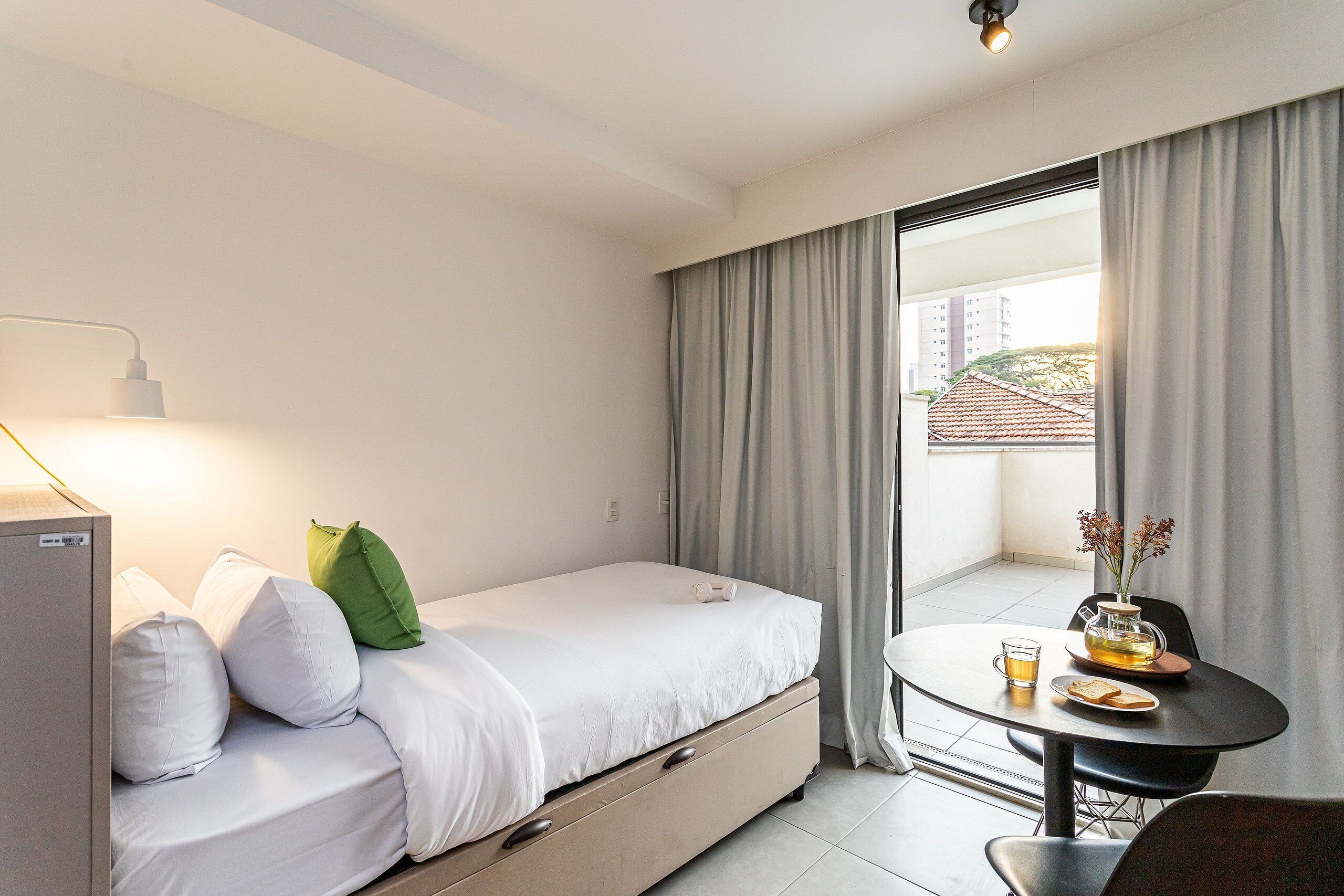 都會開放式客房 | 獨特裝潢、免費無線上網、床單