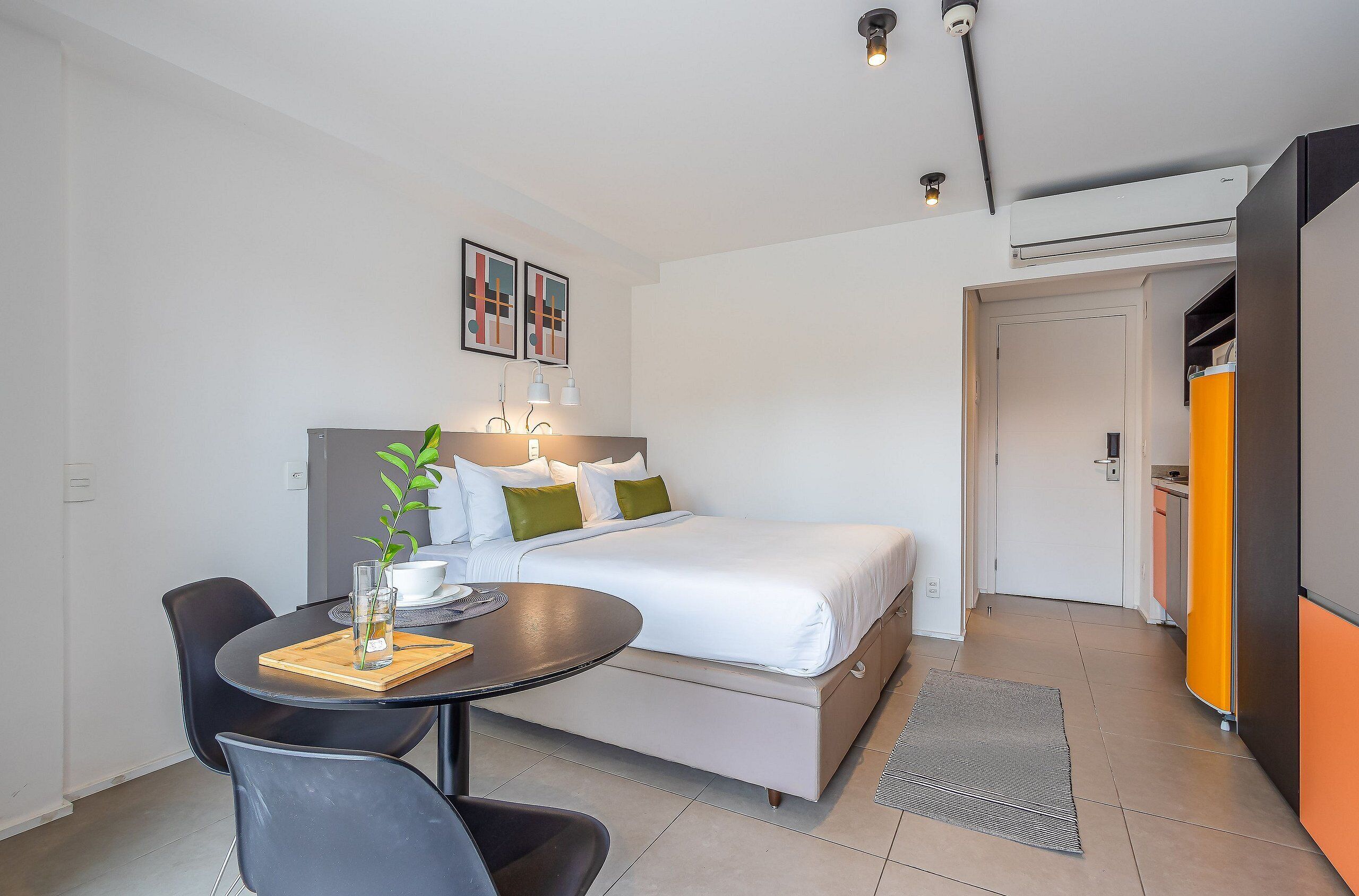 頂級開放式客房 | 獨特裝潢、免費無線上網、床單