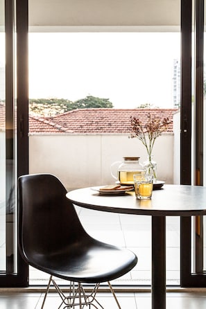 City Studio | Dining - KASA by Viva - Prédio completo ao lado da Faria Lima (São Paulo)