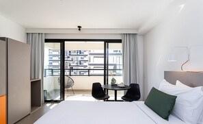 Estudio Confort | Wifi gratis, decoración individual, ropa de cama