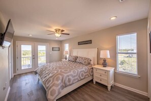 6 Schlafzimmer, Bügeleisen/Bügelbrett, WLAN, Bettwäsche