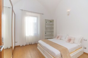 2 Schlafzimmer, Bügeleisen/Bügelbrett, WLAN, Bettwäsche