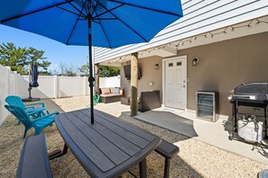 屋外ダイニングエリア