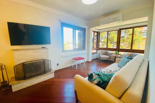 Basic Apartment | Living area