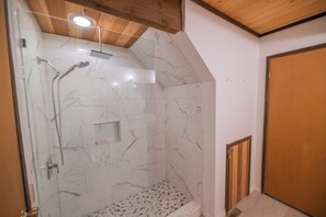 Bathroom - Dream Catchers  (Big Bear City)