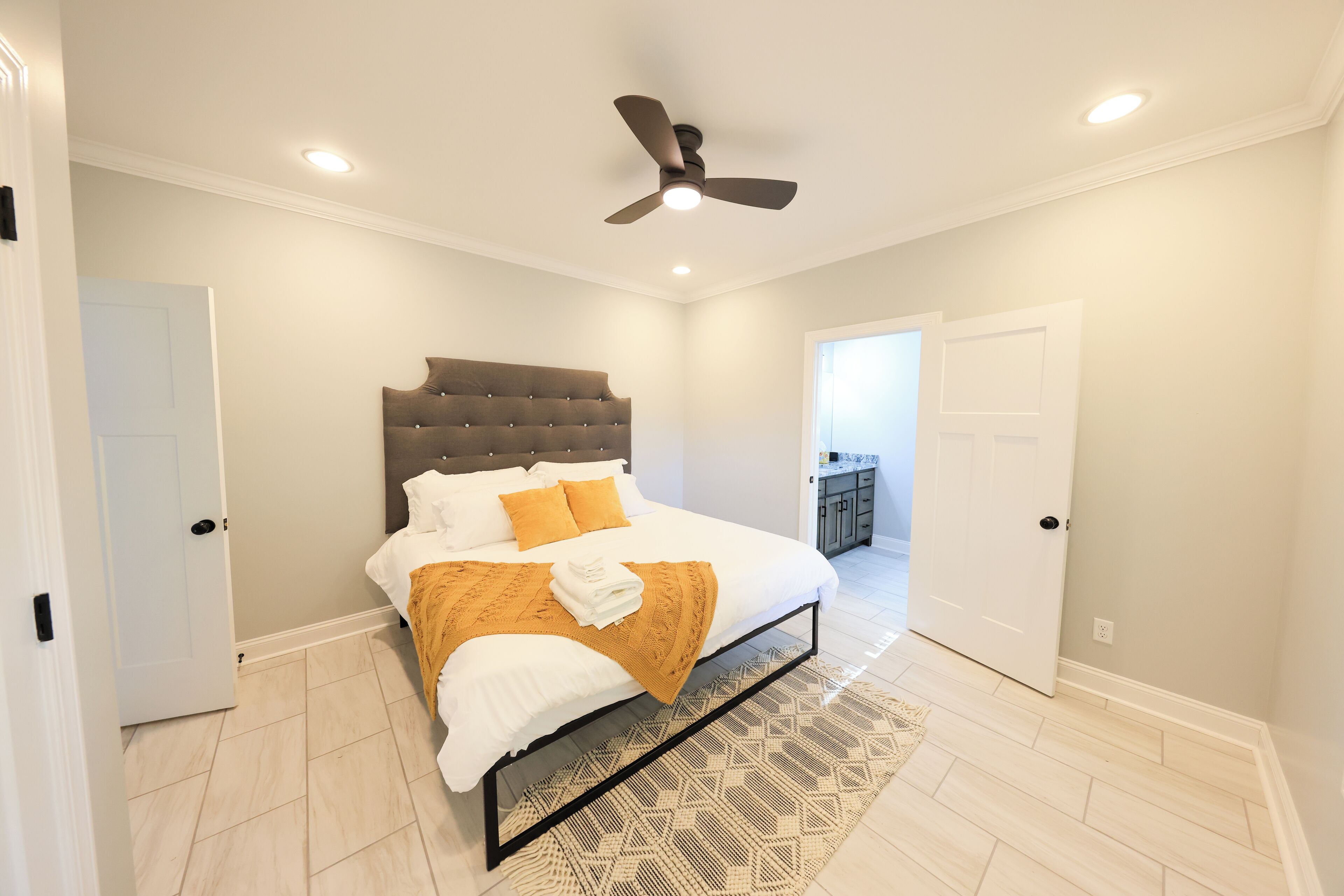 3 Schlafzimmer, kostenloses WLAN, Bettwäsche