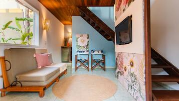 Bungalow familiar | Zona de estar | Una Smart TV