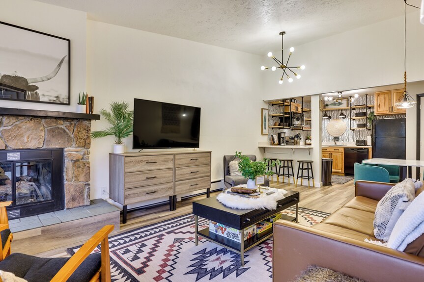 Pool + Ski-in Access: Copper Mountain Condo! - 코퍼 마운틴