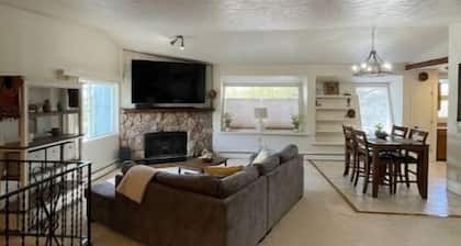 Home in the heart of Eagle River