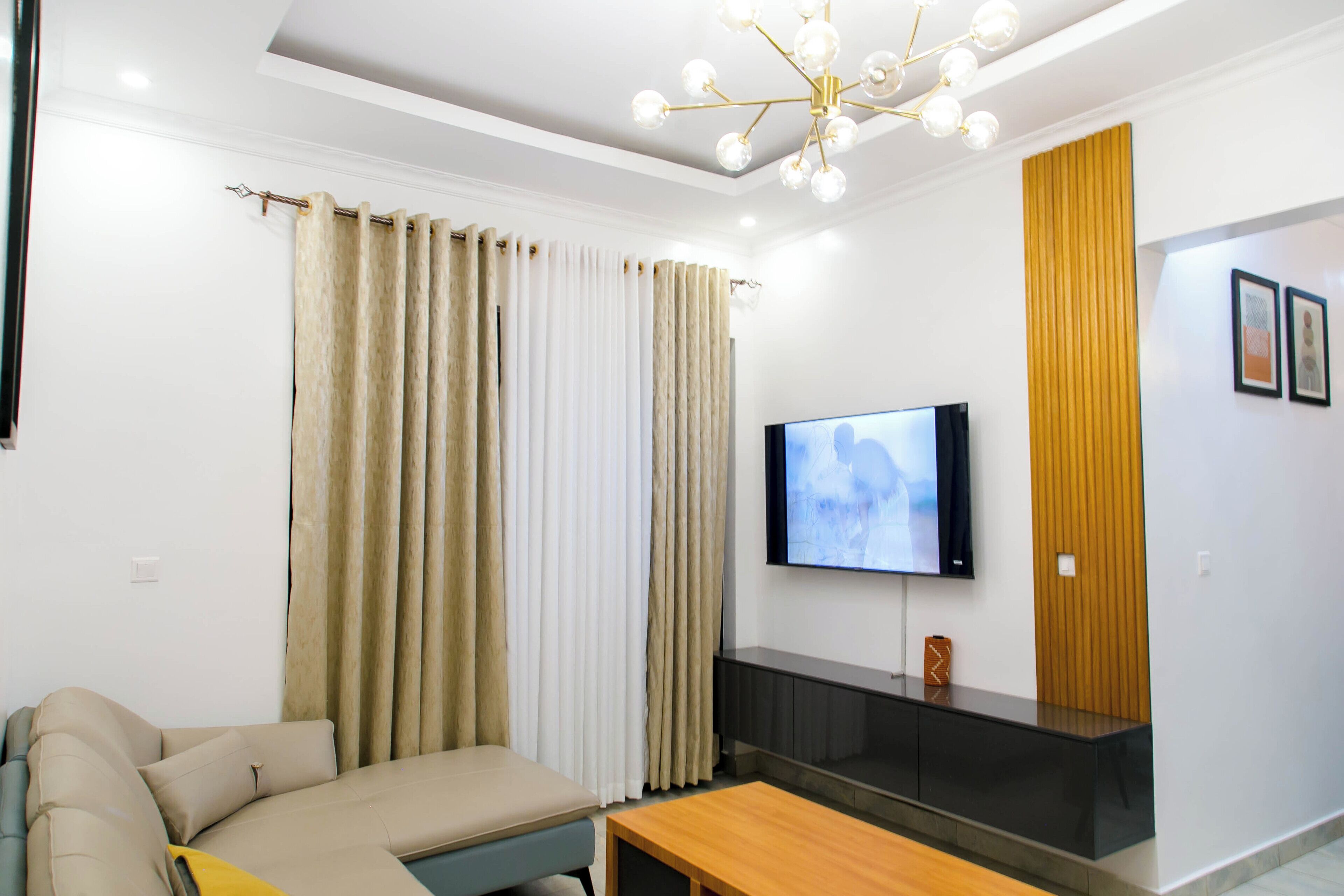 Televisión de pantalla plana 