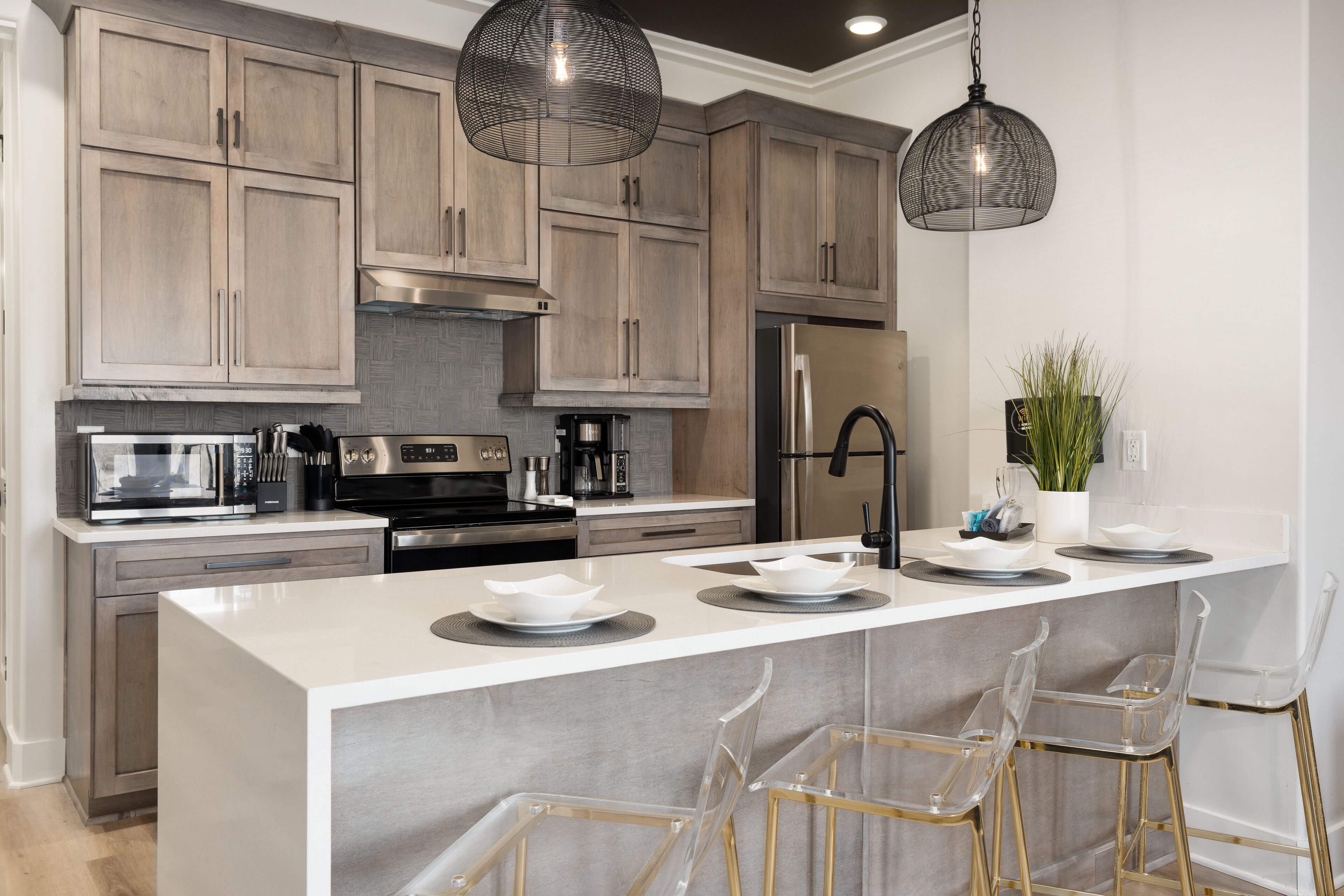 Microwave, oven, stovetop, dishwasher