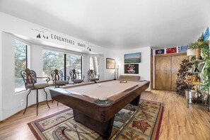 3 bedrooms, free WiFi - Edventures Await  (Big Bear City)