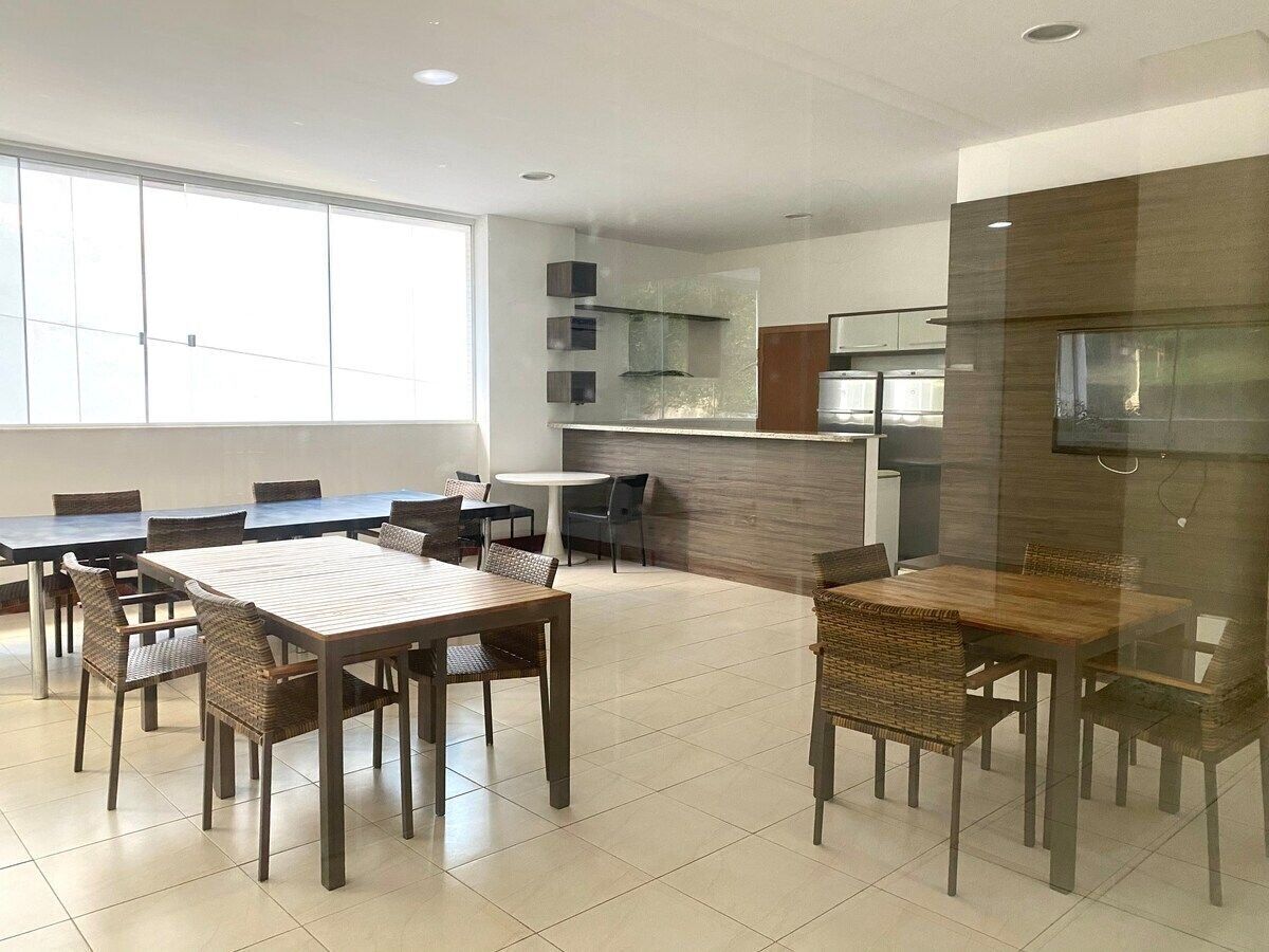 Apartment | Dining