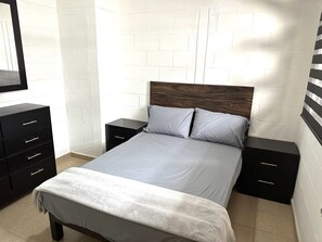 2 habitaciones, wifi gratis y ropa de cama 
