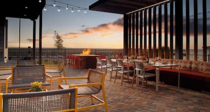 Home2 Suites By Hilton Albuquerque Airport