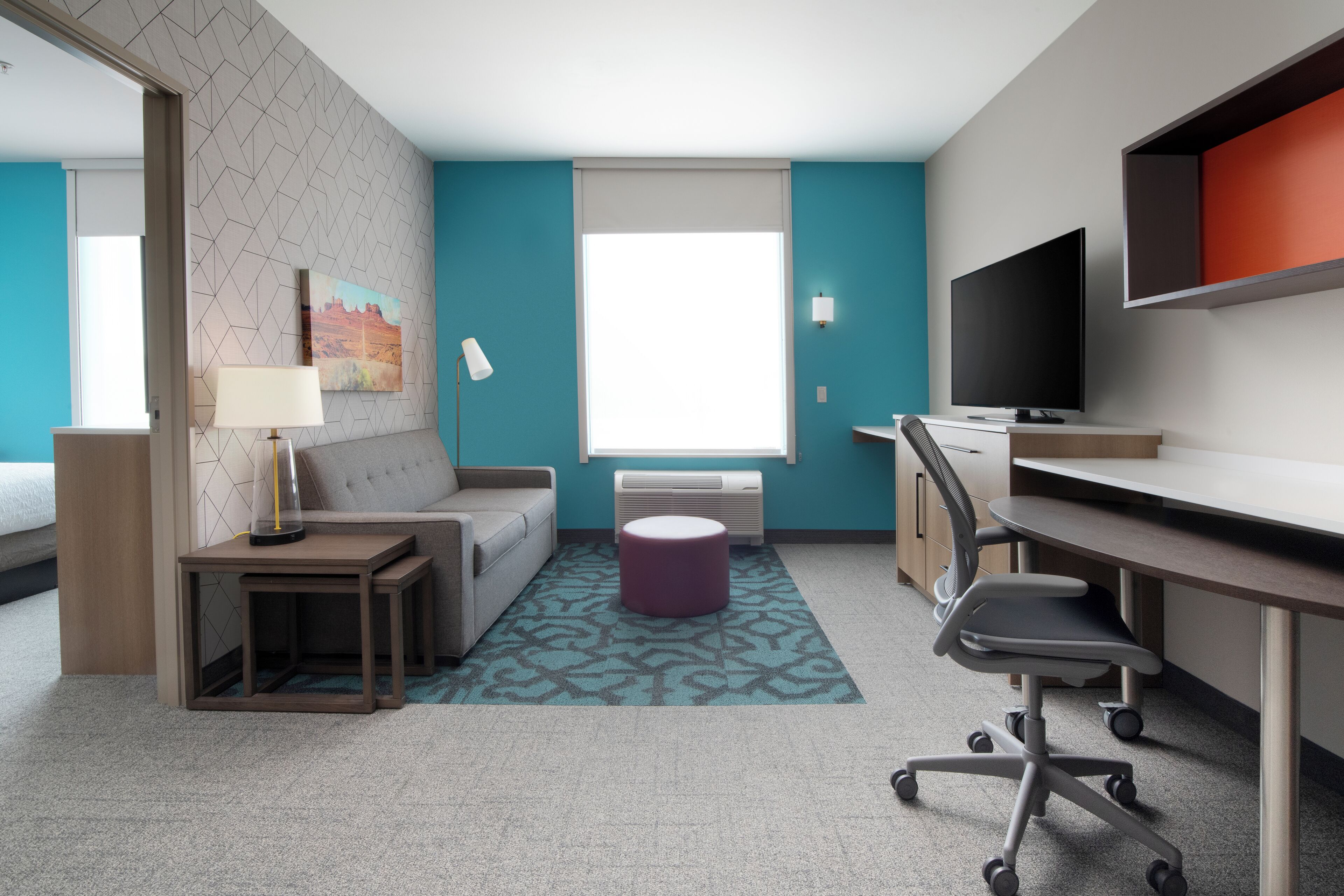 suite, 1 bedroom | living area | 55-inch flat-screen tv with cable channels, netflix, hulu