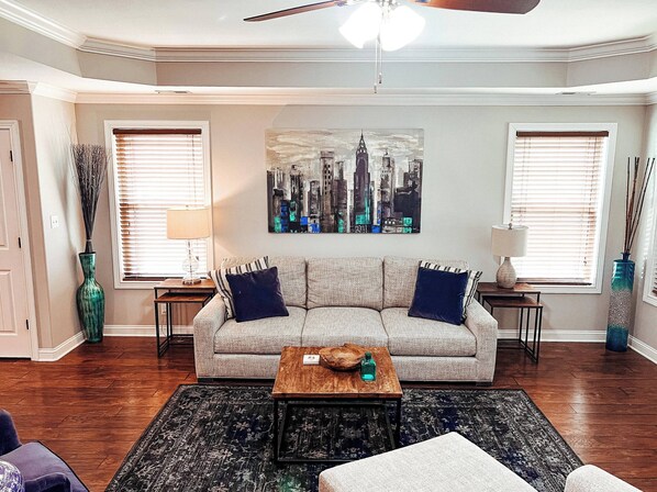 Téléviseur connecté, foyer, bureau