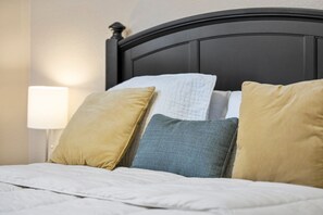 3 chambres, fer et planche Ă repasser, Wi-Fi, draps fournis