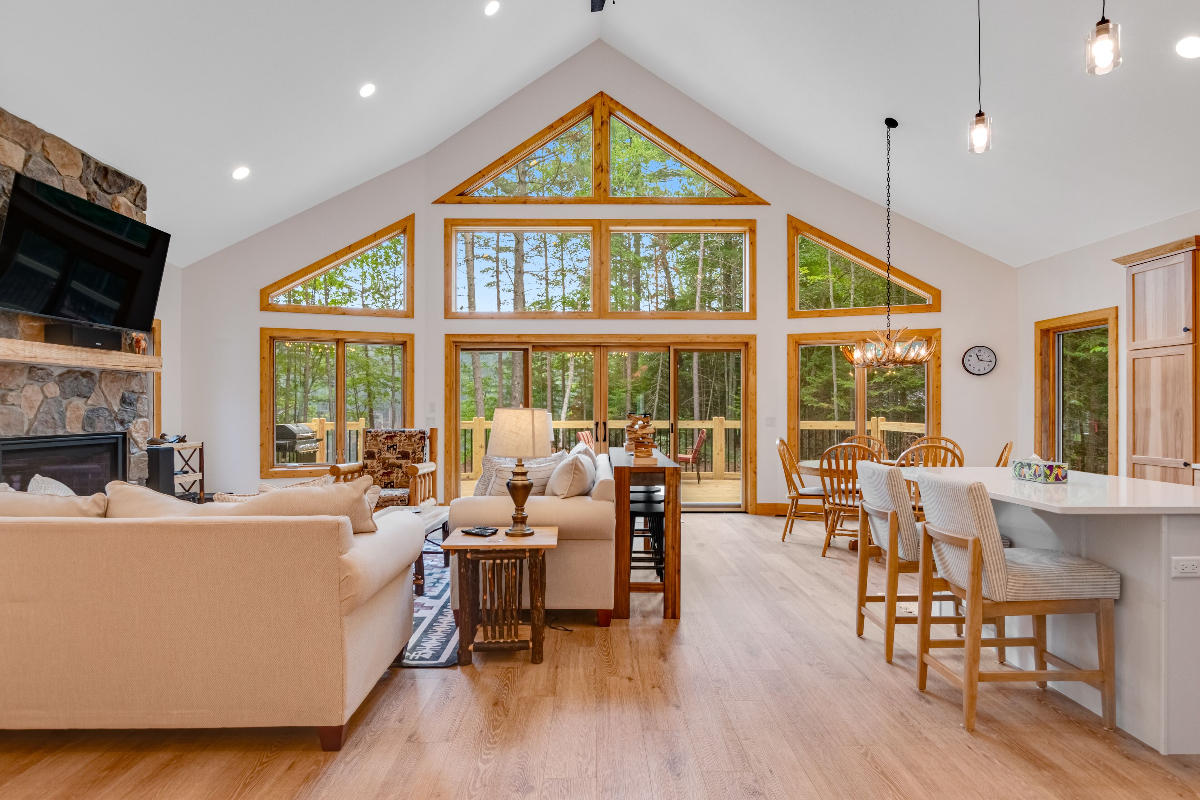 Rogers' Retreat at Watersmeet Lake | Home on Eagle River Chain of Lakes