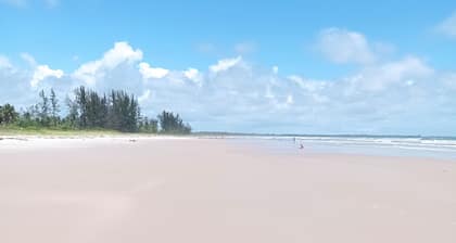 Cozy 2/4 apartment in Praia de Guaibim for families 2 minutes from the sea