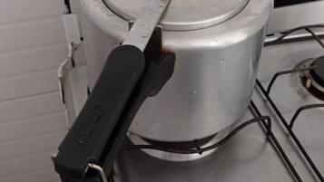 Handtücher, Seife, Toilettenpapier