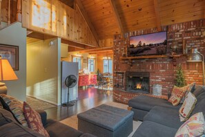 Basic-Ferienhütte | Wohnbereich