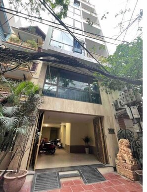 Exterior detail - Spacious Apt with CityView, Parking & 2BR incenter (, Văn Miếu, Đống Đa )