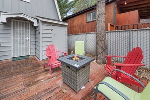 Stuga Basic | Terrass/Patio