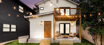 Couple's Lake House - pet friendly - kayaks & SUP boards