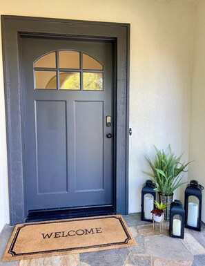 Exterior detail - Historic Walk To Town Home (Nevada City)