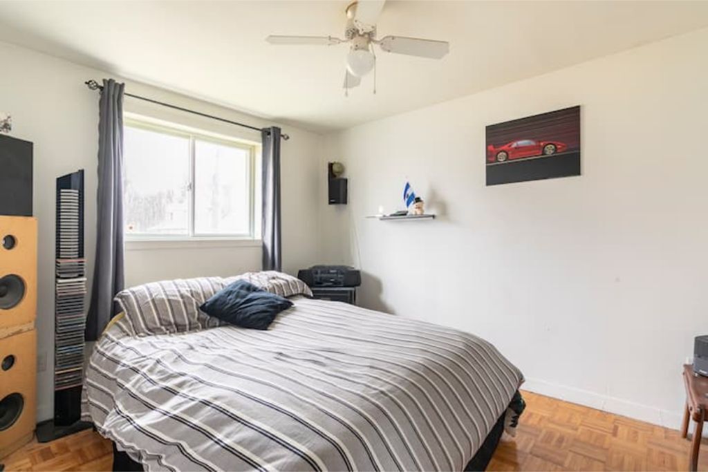 2 chambres, fer et planche à repasser, accès au Wi-Fi (inclus)