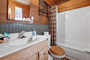 Chalet rustique de base | Salle de bain