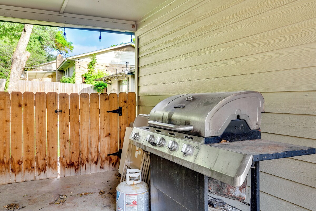 Photo 33 of Pet-Friendly Austin Home w/ Private Yard!